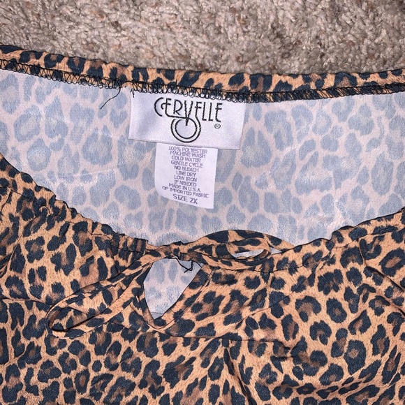 Vintage | Deadstock Leopard Bell Sleeve Blouse - Picture 4 of 6